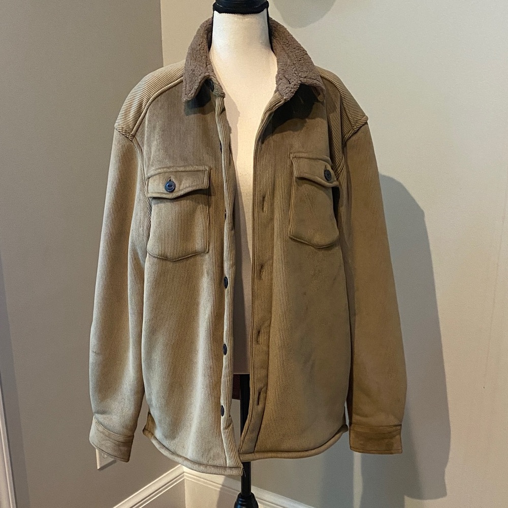 C&C California brown corduroy oversized shirtjack layering size large